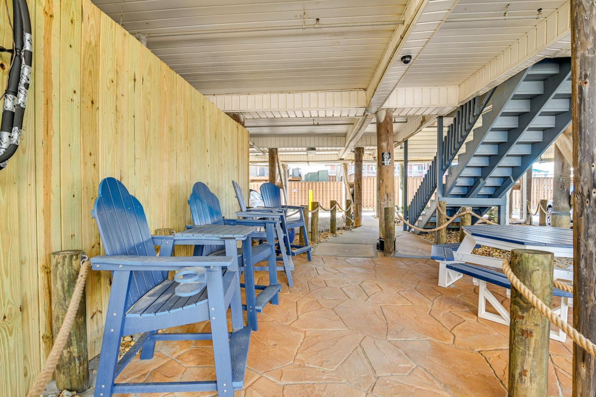 Cozy Beachfront Condo With Wifi, Views And Pool Access マートルビーチ エクステリア 写真