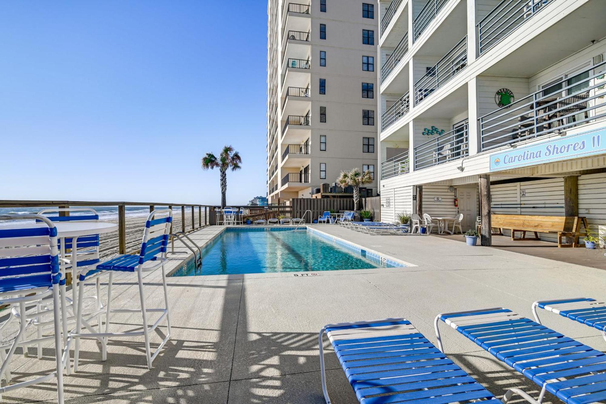 Cozy Beachfront Condo With Wifi, Views And Pool Access マートルビーチ エクステリア 写真